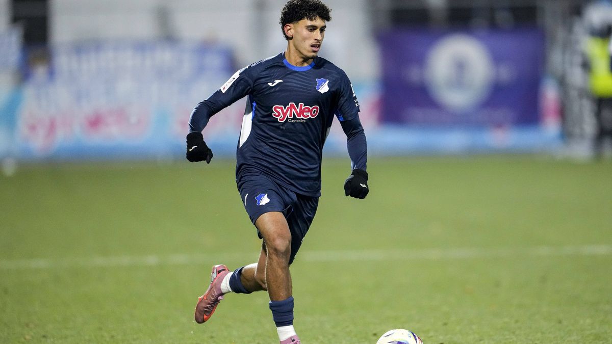 Ayoube Amaimouni-Echghouyab