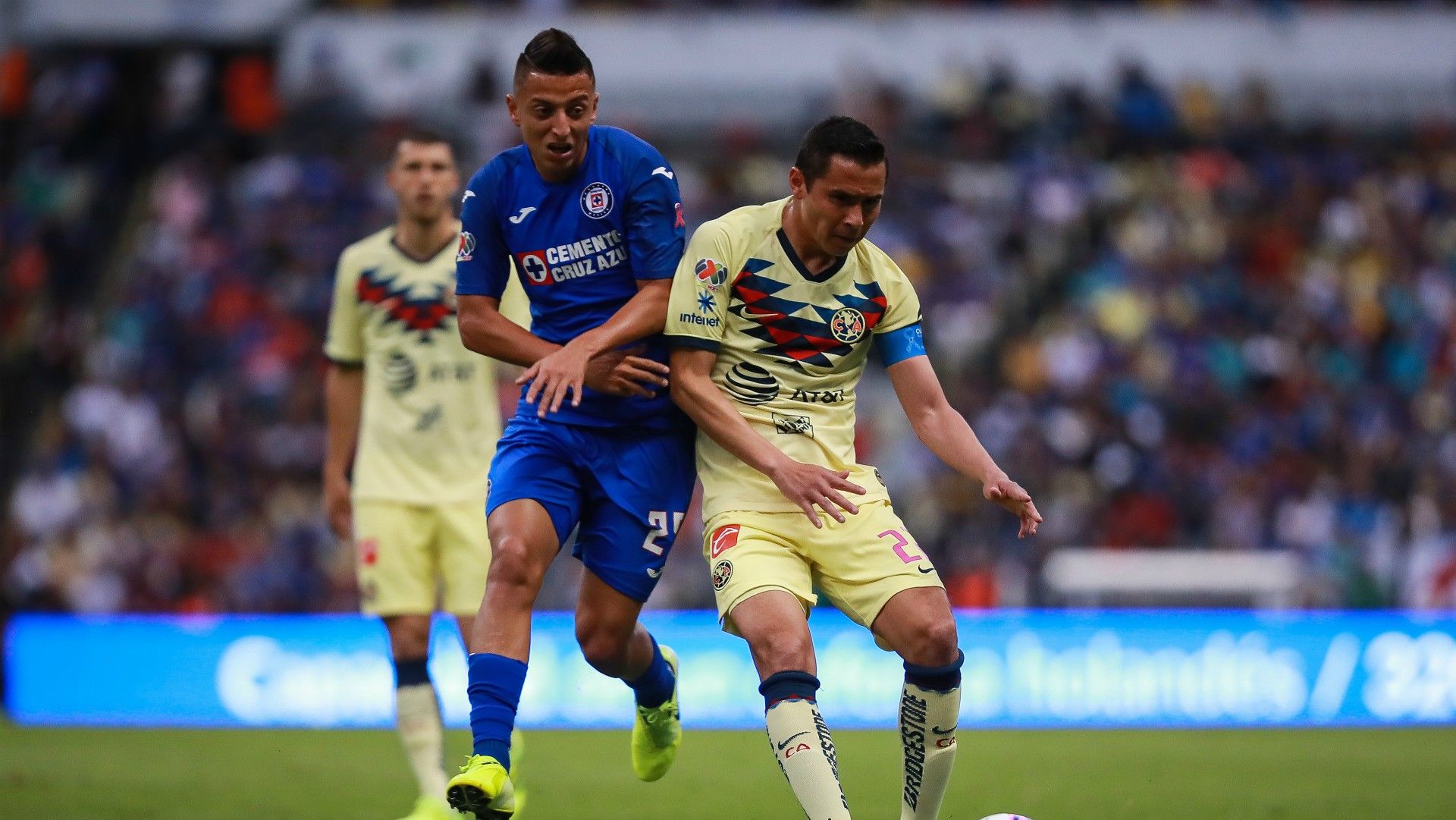 Cruz Azul América Roberto Alvarado Paul Aguilar
