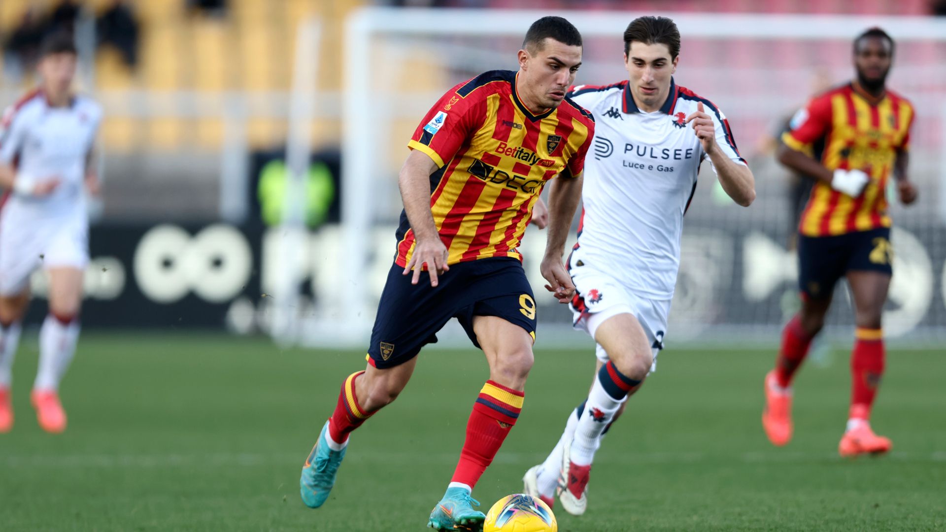 Lecce Genoa Nikola Krstovic Fabio Miretti