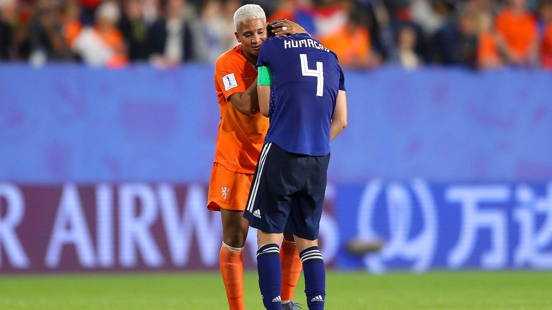 Shanice Van De Sanden Netherlands Saki Kumagai Japan 2019-06-25