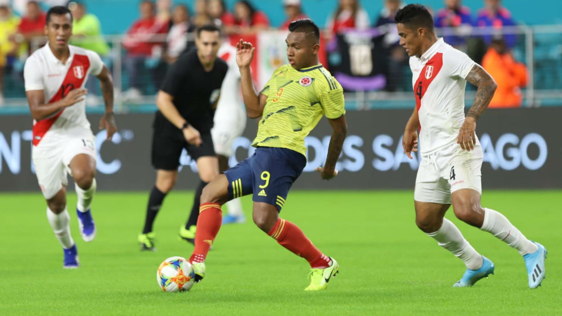 Alfredo Morelos Colombia - Perú Amistoso 2019