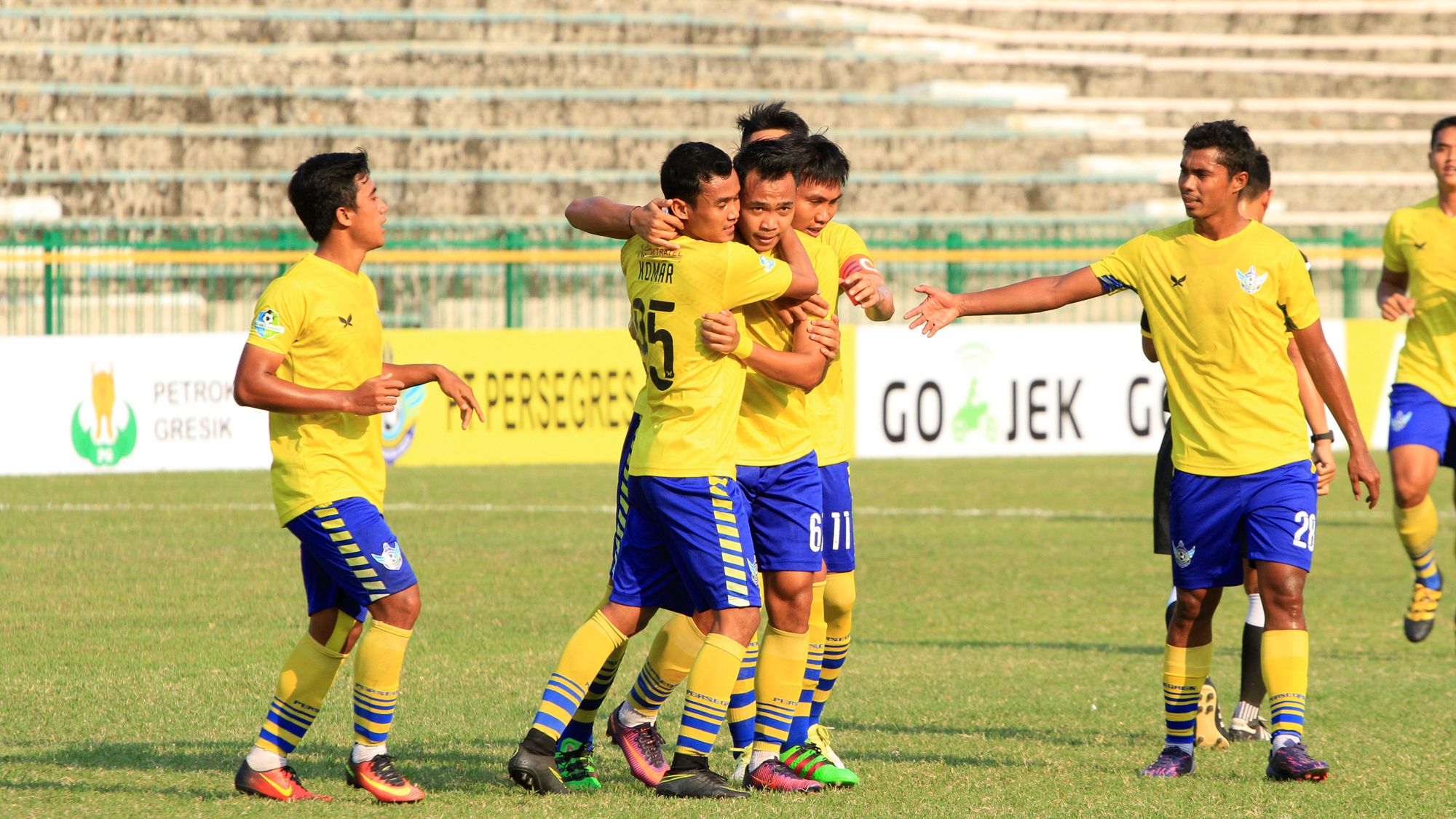 Selebrasi I Gusti Rustiawan - Persegres Gresik United