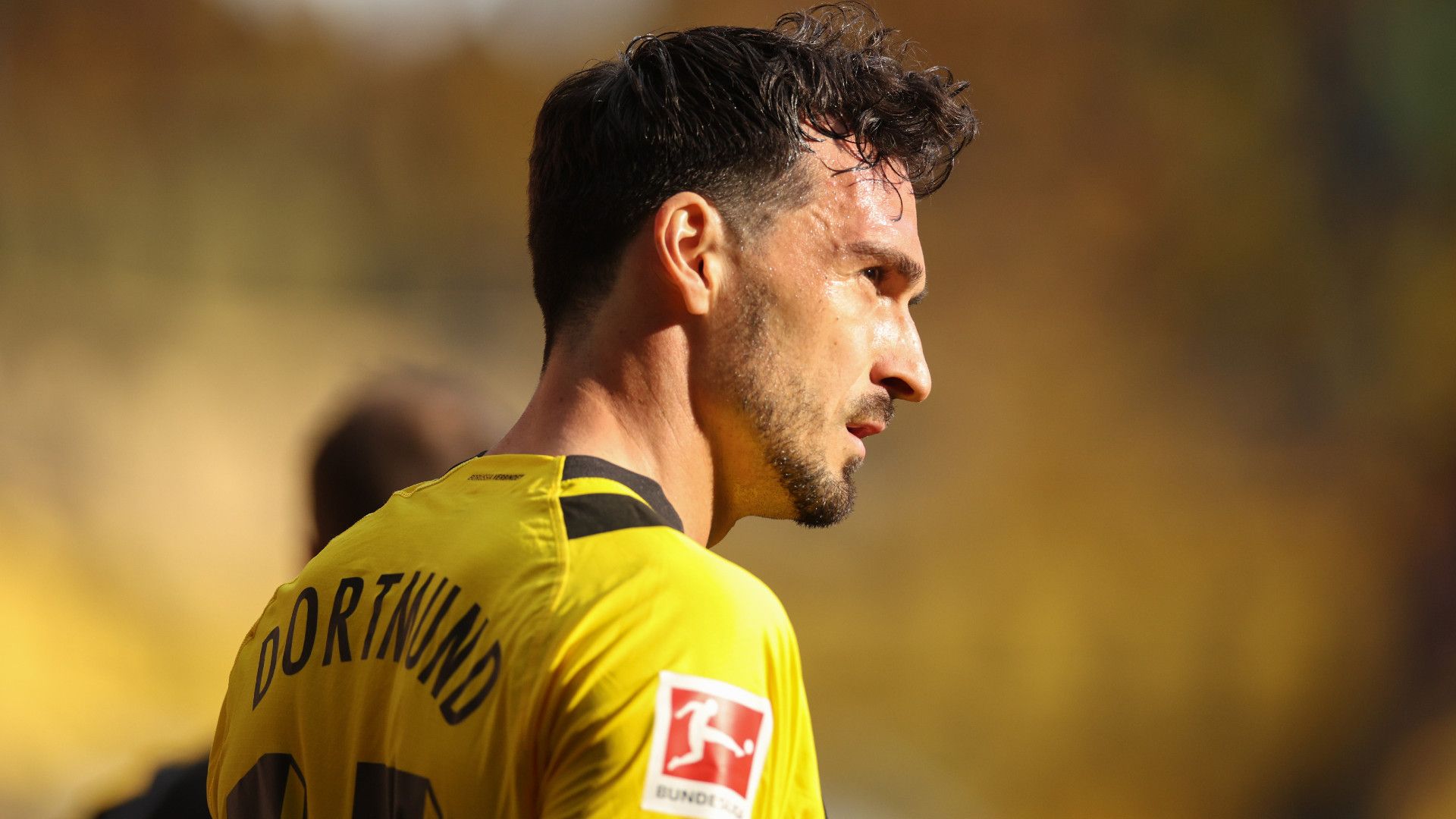 MATS HUMMELS BORUSSIA DORTMUND 