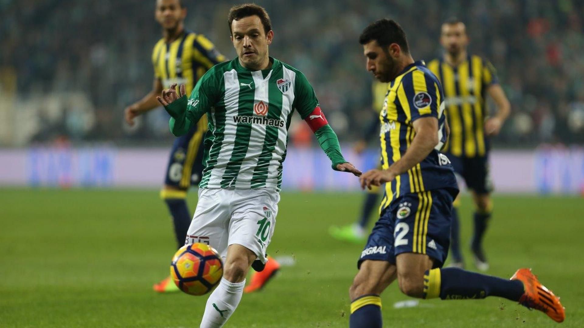 Batalla Ismail Koybasi Bursaspor Fenerbahce 1122017