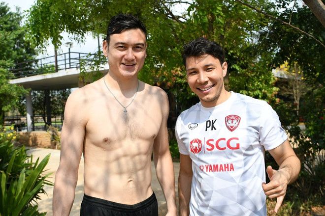 Van Lam Muangthong United