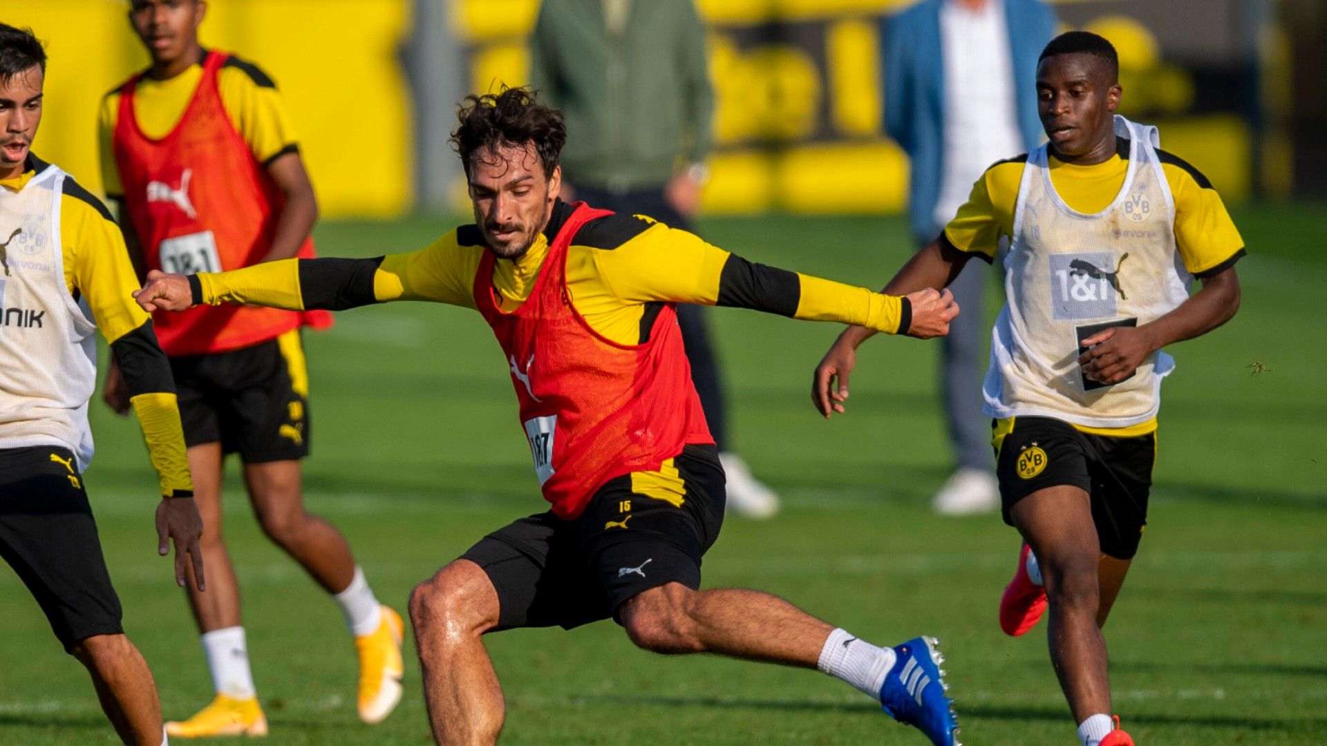 GER ONLY Mats Hummels Youssoufa Moukoko Borussia Dortmund