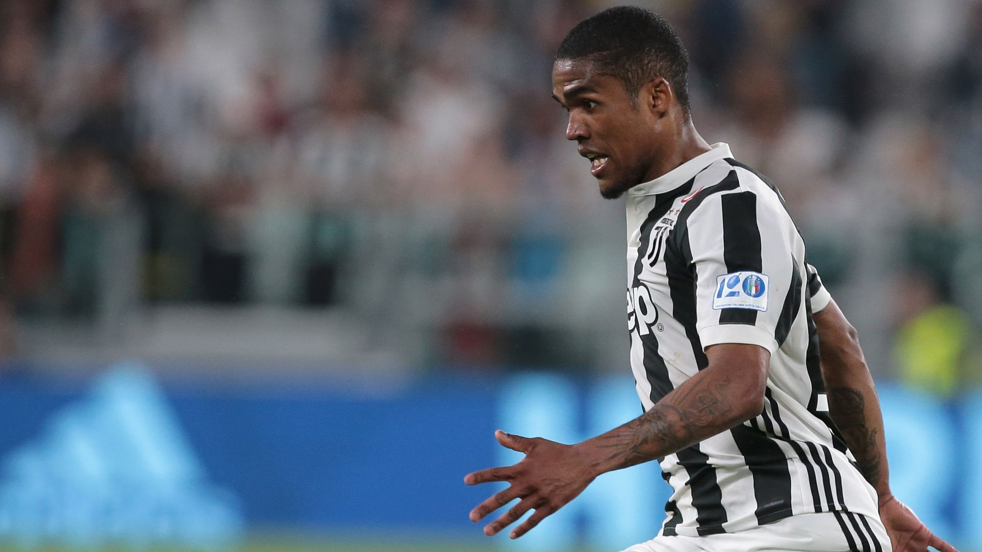 Douglas Costa - Juventus