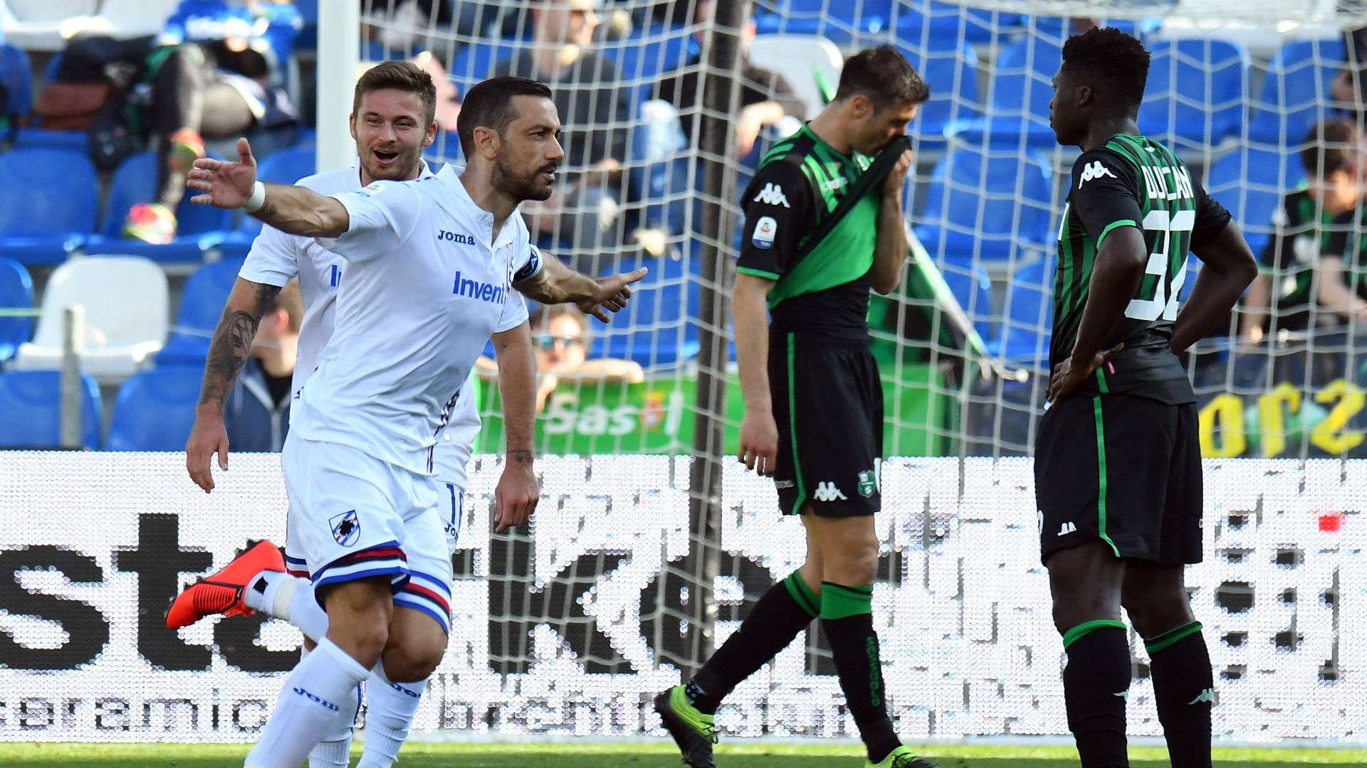 Fabio Quagliarella Karol Linetty Sassuolo Sampdoria Serie A