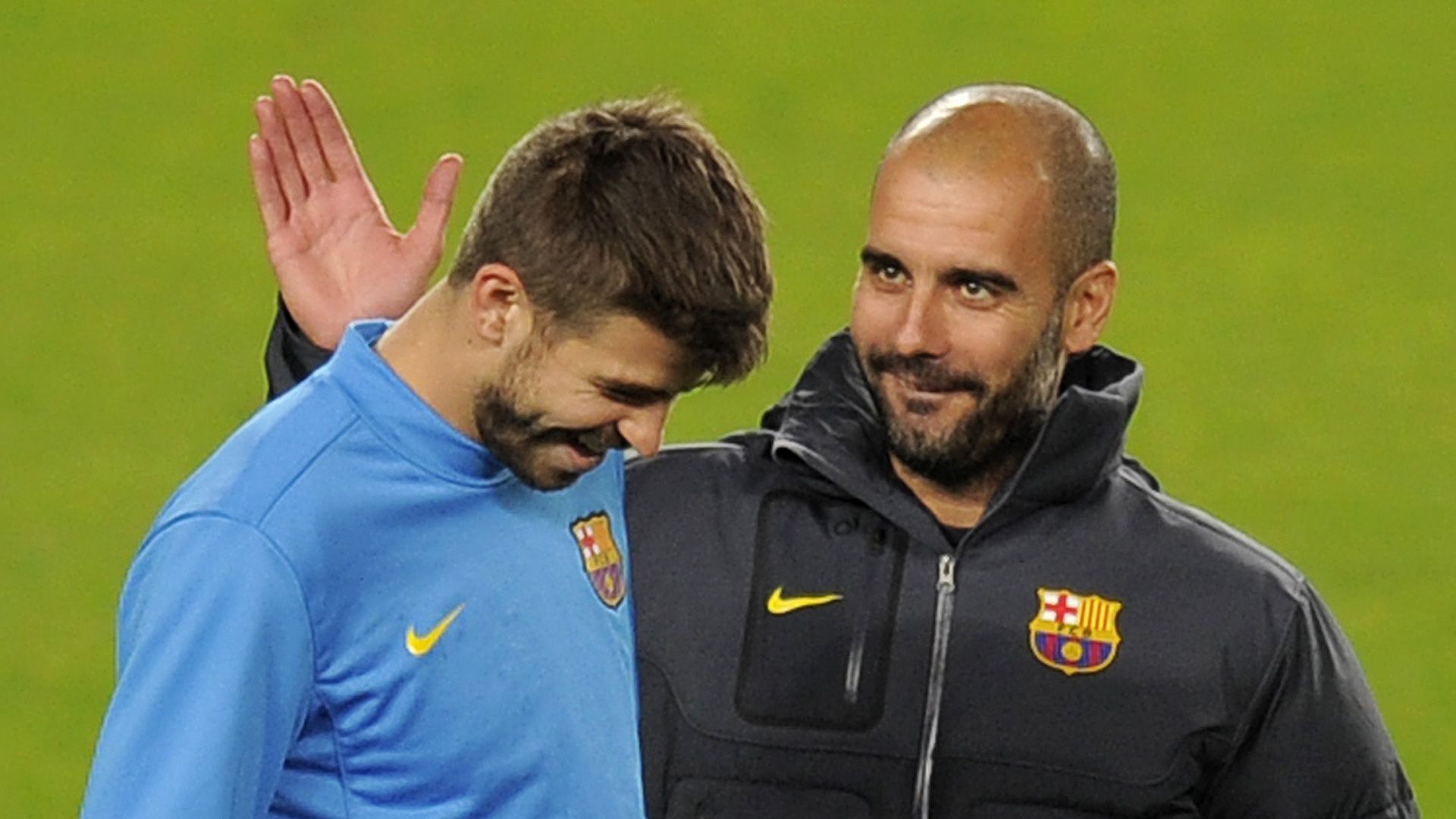 Pique Guardiola Barca 04122011