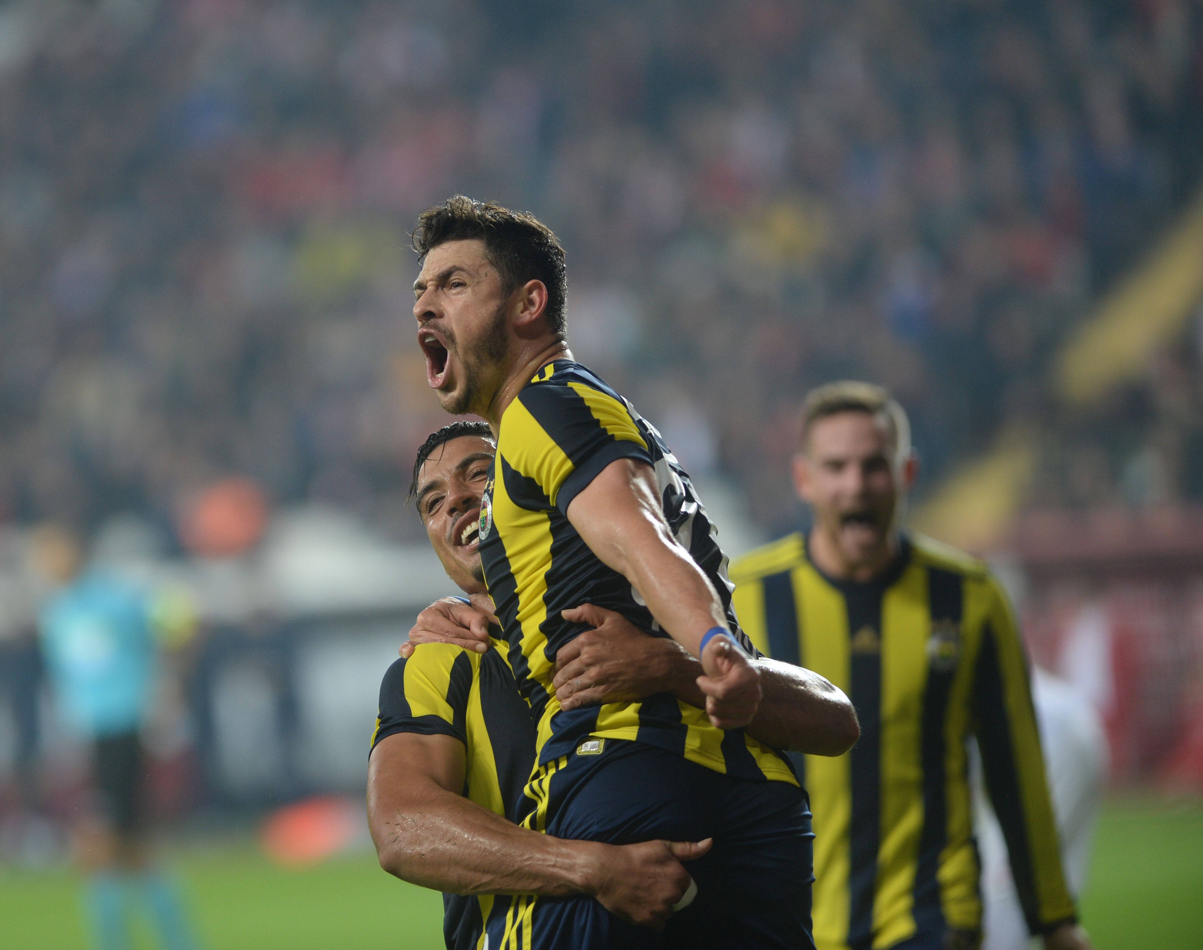 Giuliano goal celebration Antalyaspor Fenerbahce 11262017