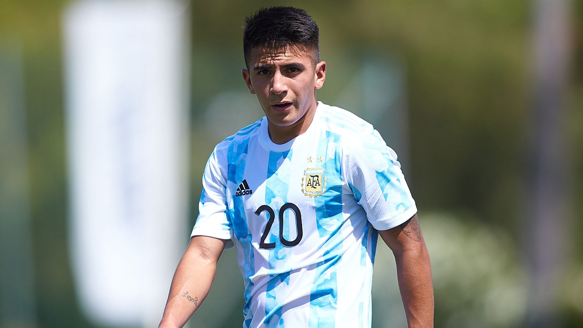 Thiago Almada Argentina