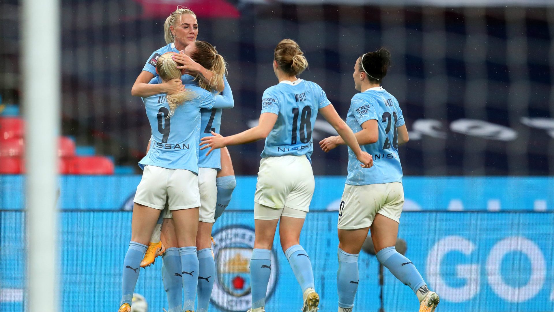 Man City celebrate vs Everton FA Cup final 2020