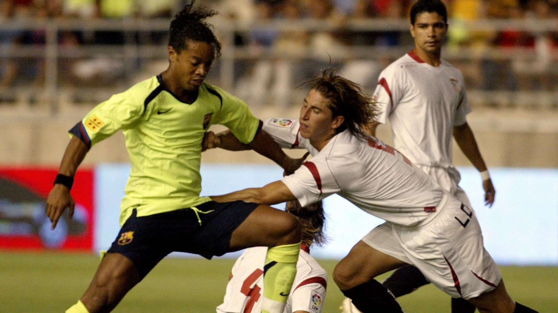 Sergio Ramos Ronaldinho Sevilla 2005
