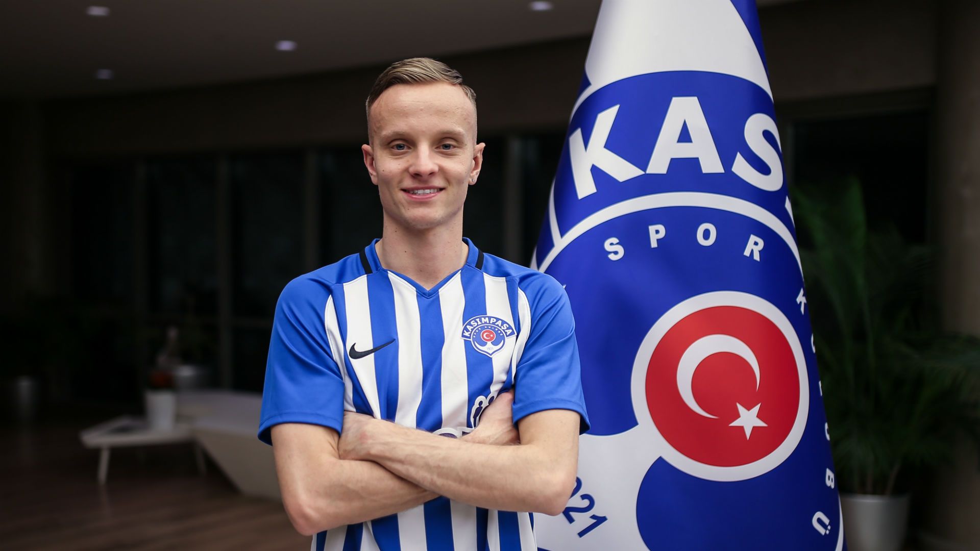 Florent Hadergjonaj Kasimpasa 01312020
