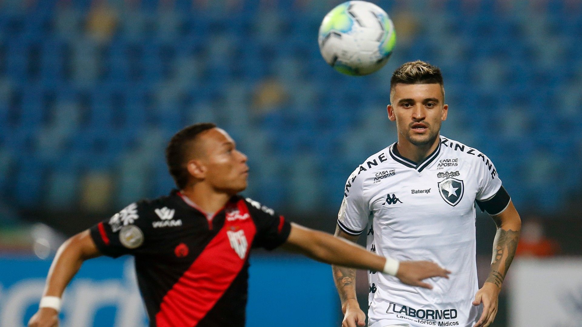 Victor Luis Botafogo Atlético-GO Brasileirão 27 09 2020