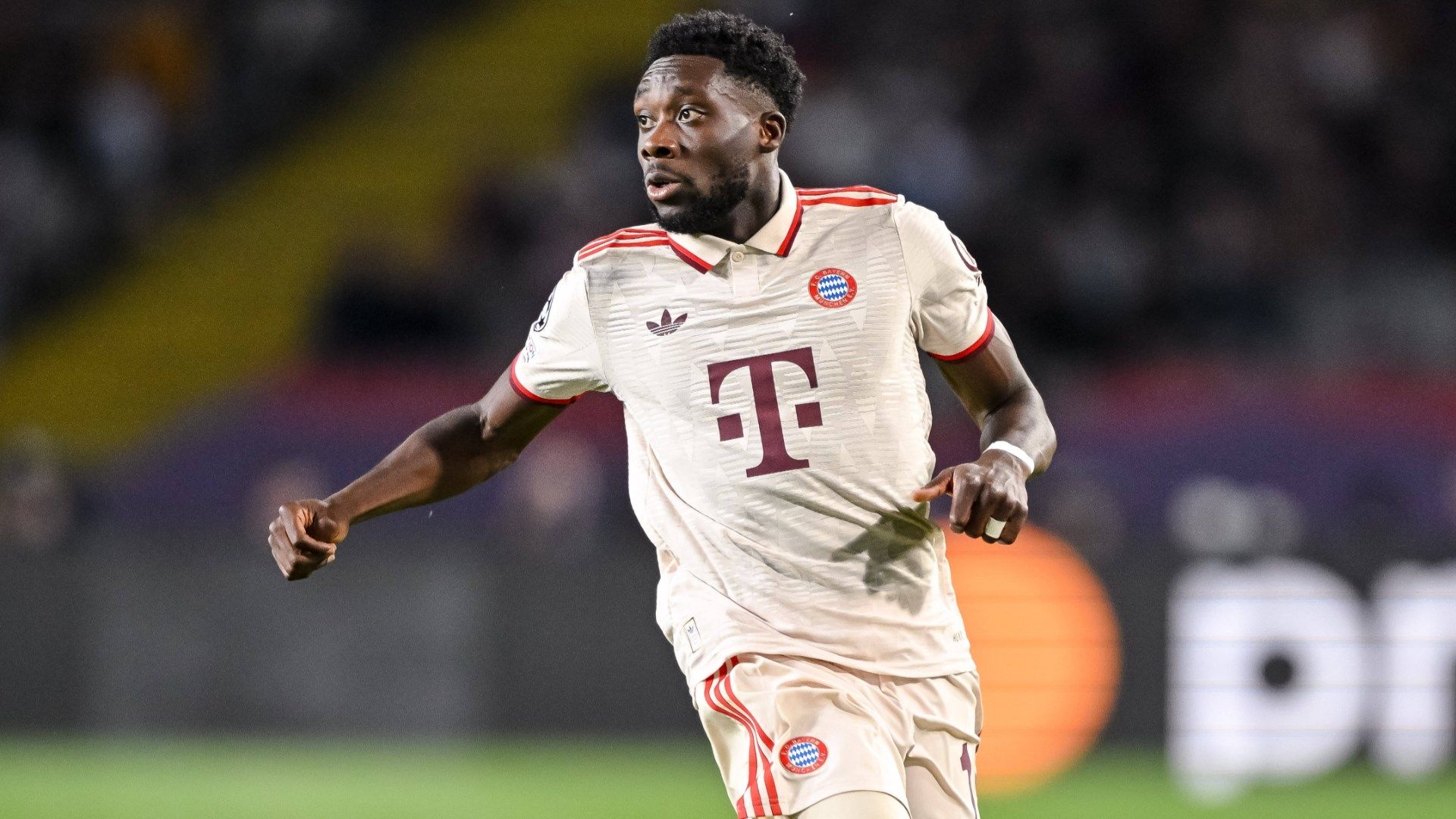 ONLY GERMANY Alphonso Davies Bayern 2024