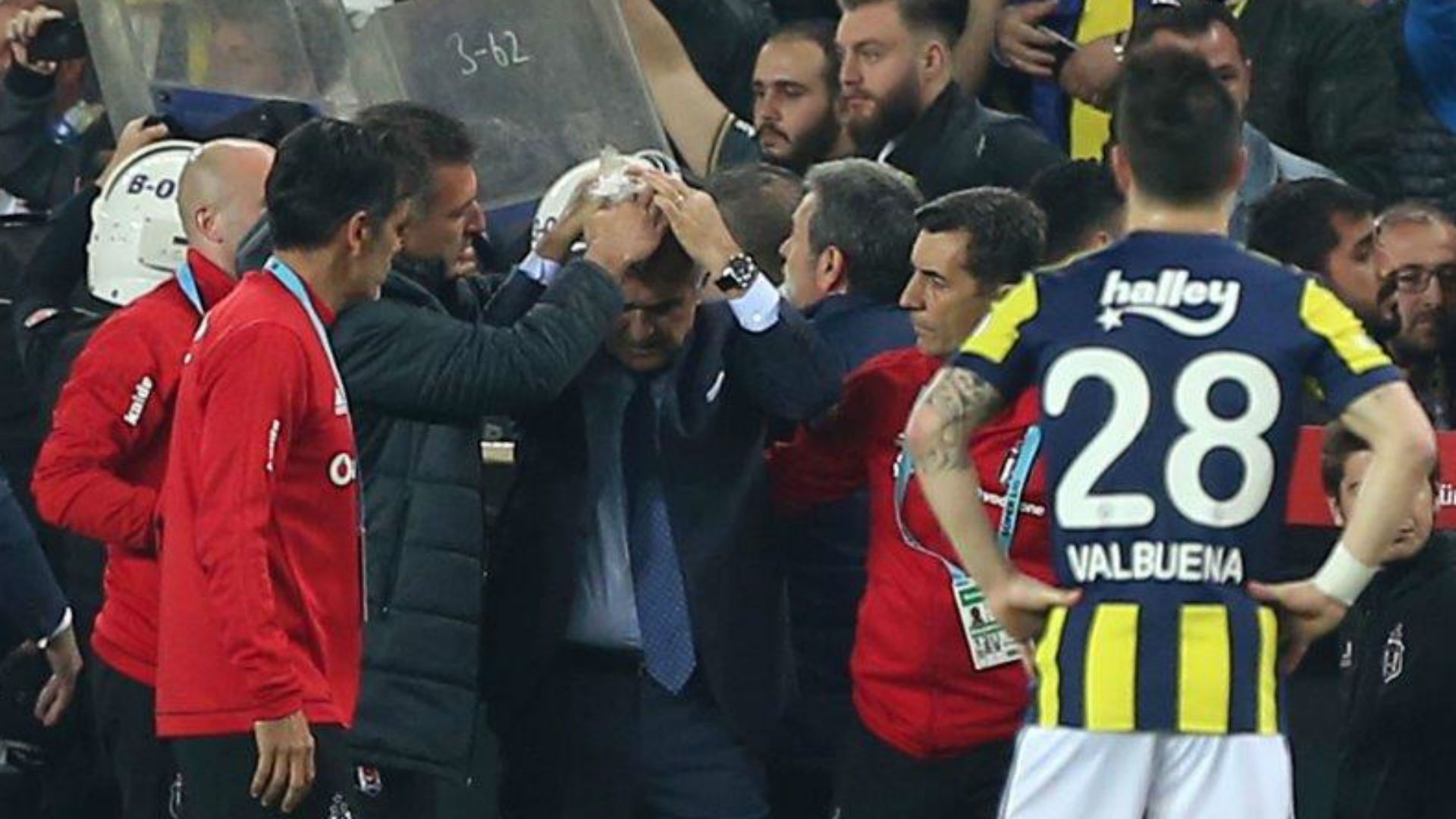 Fenerbahce Besiktas 04202018