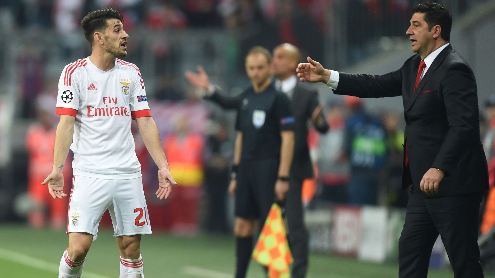 Coach Rui Vitoria Striker Pizzi Benfica Champions League against Bayern München 05042016