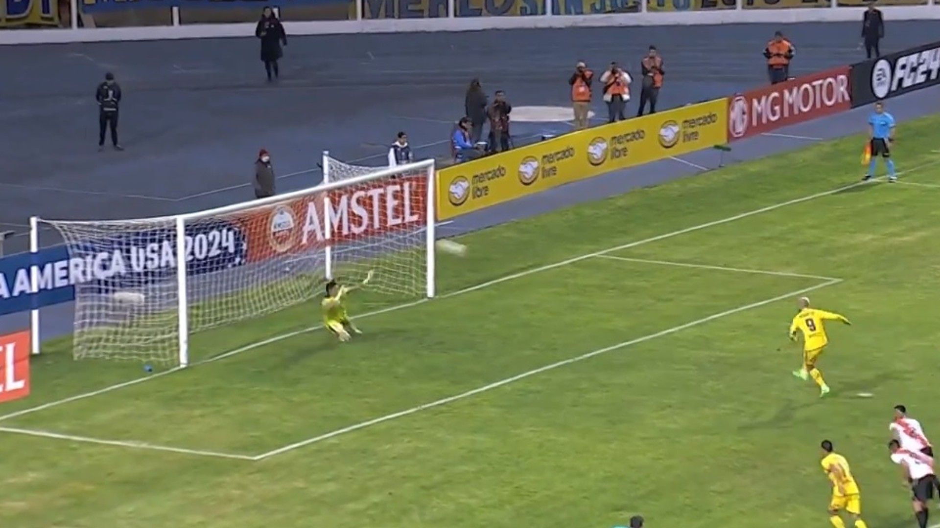 Captura Dario Benedetto Boca Nacional Potosi Copa Sudamericana 03042024