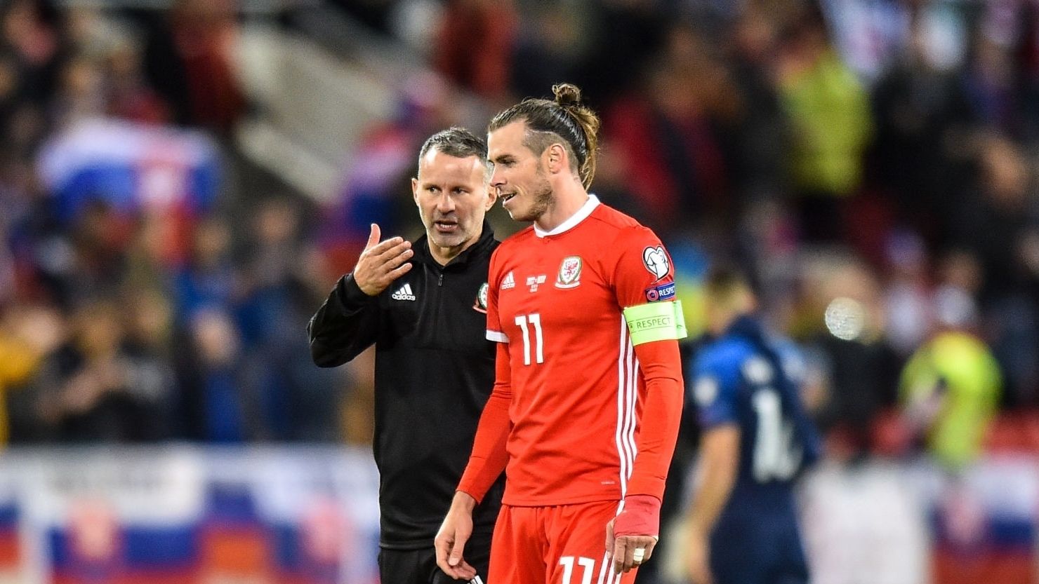 ryan giggs gareth bale wales
