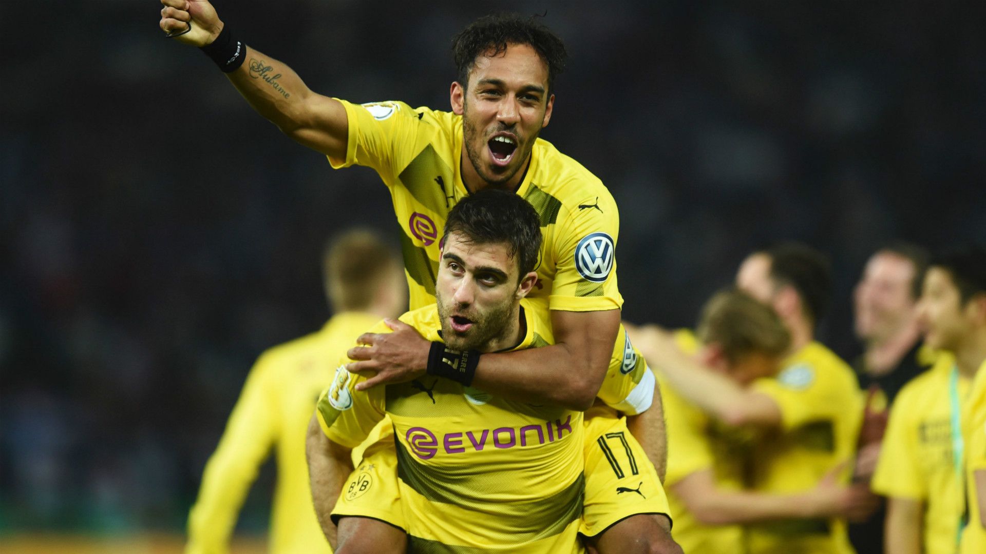 Sokratis Aubameyang Dortmund 27052017