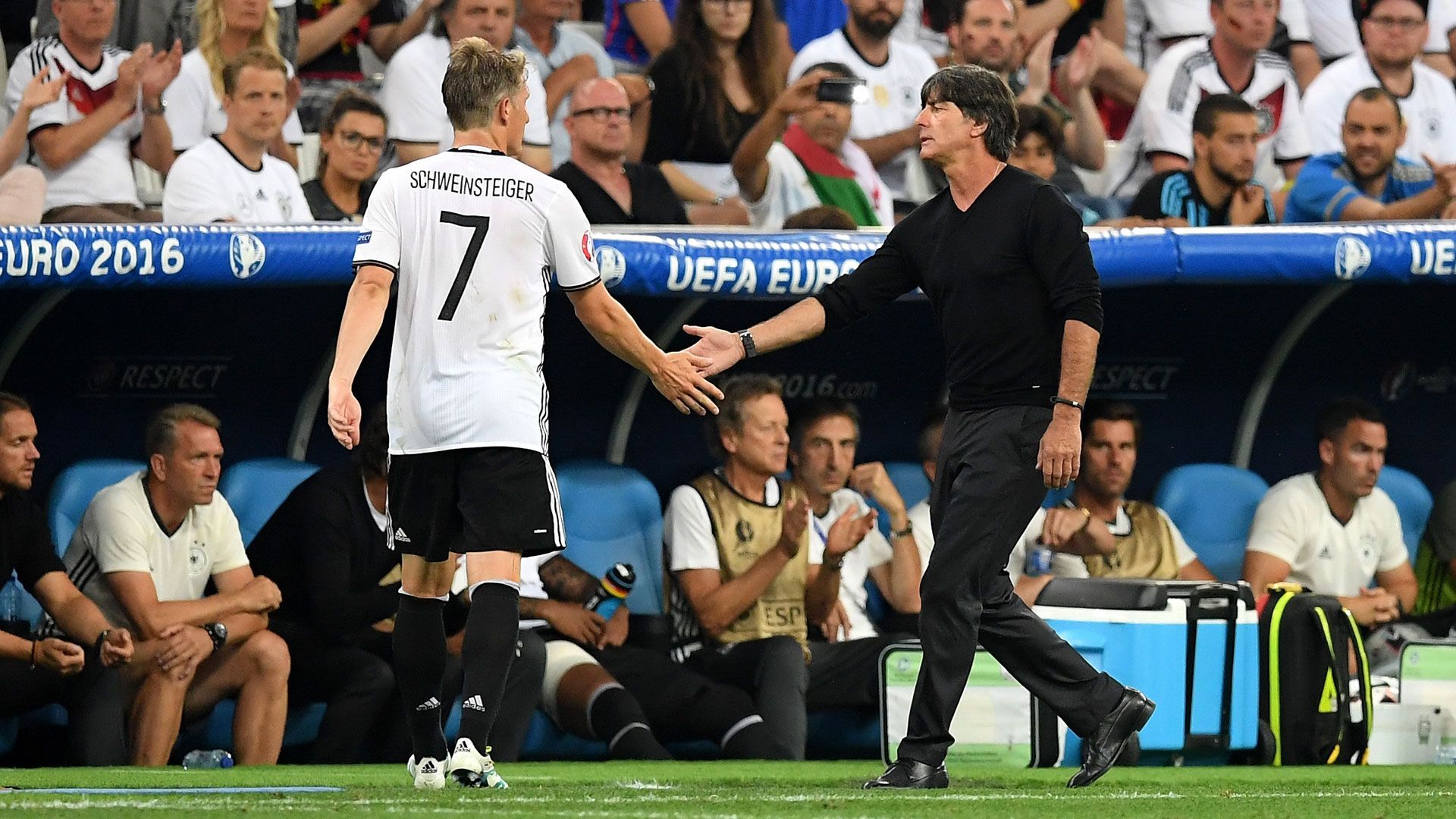 Bastian Schweinsteiger Joachim Löw Low Germany Deutschland Frankreich France EC EM 07072016