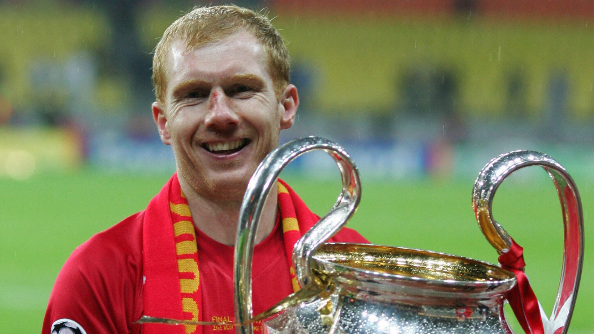 Paul Scholes Manchester United Champions League trophy