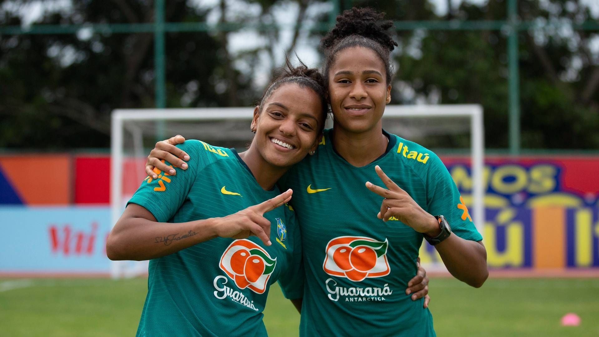 Geyse e Tainara, seleção feminina