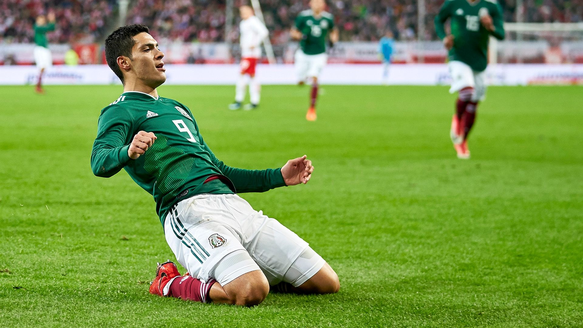 Raúl Jiménez México 2017