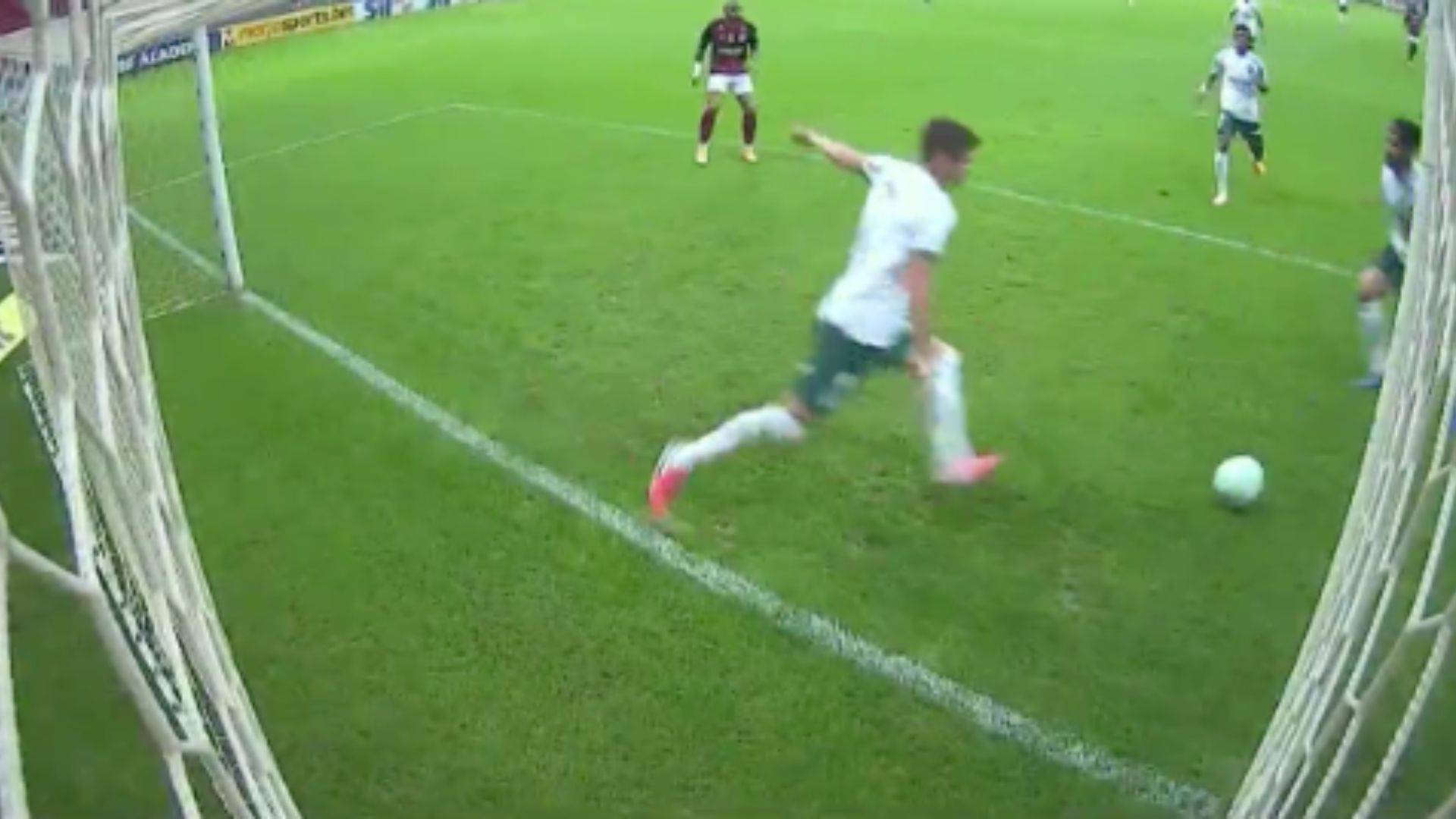 Benjamín Kuscevic en 210121 Flamengo Palmeiras