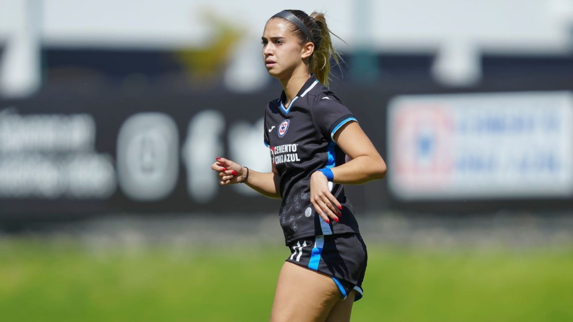 Nailea Vidrio Cruz Azul