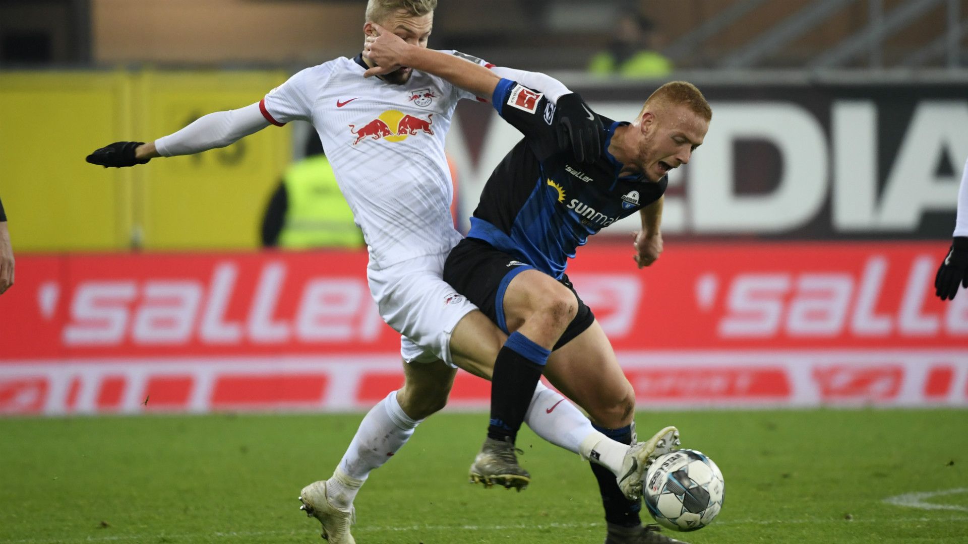 KONRAD LAIMER RB LEIPZIG BEN ZOLINSKI PADERBORN BUNDESLIGA 30112019