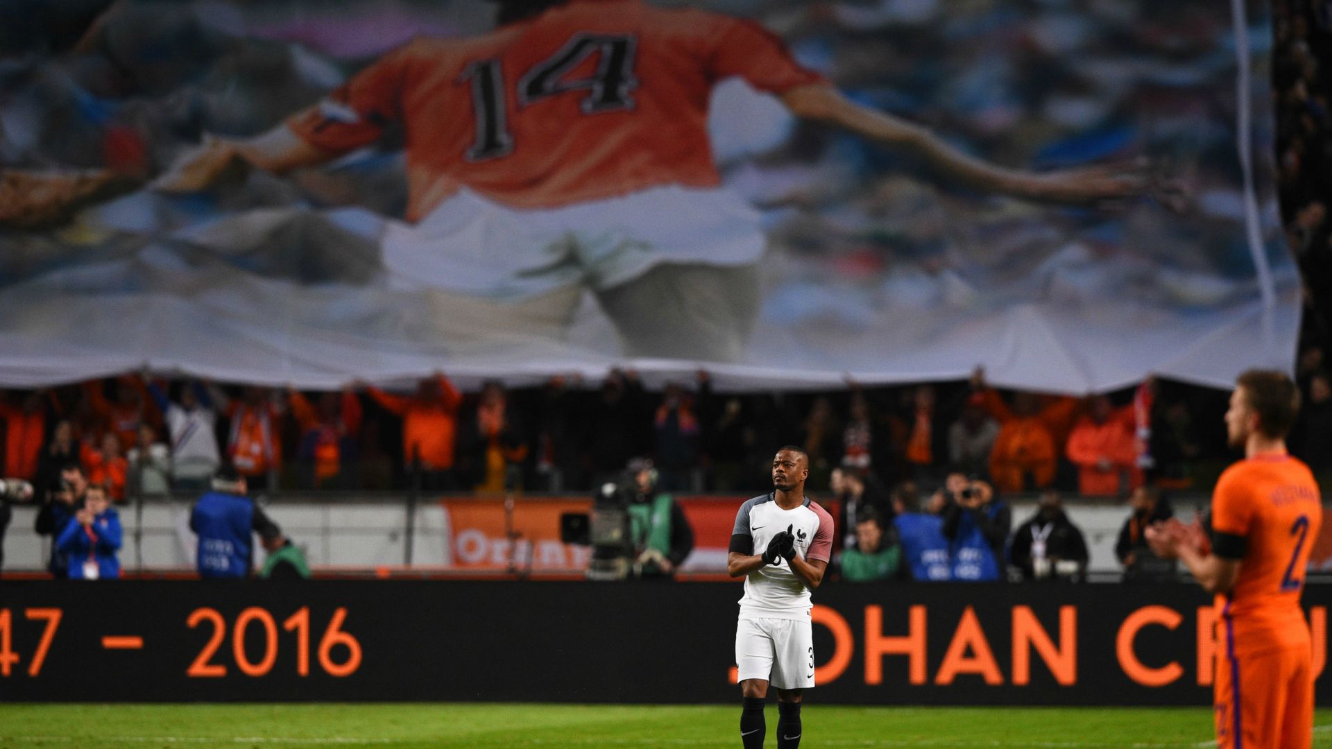 Johan Cruyff tribute