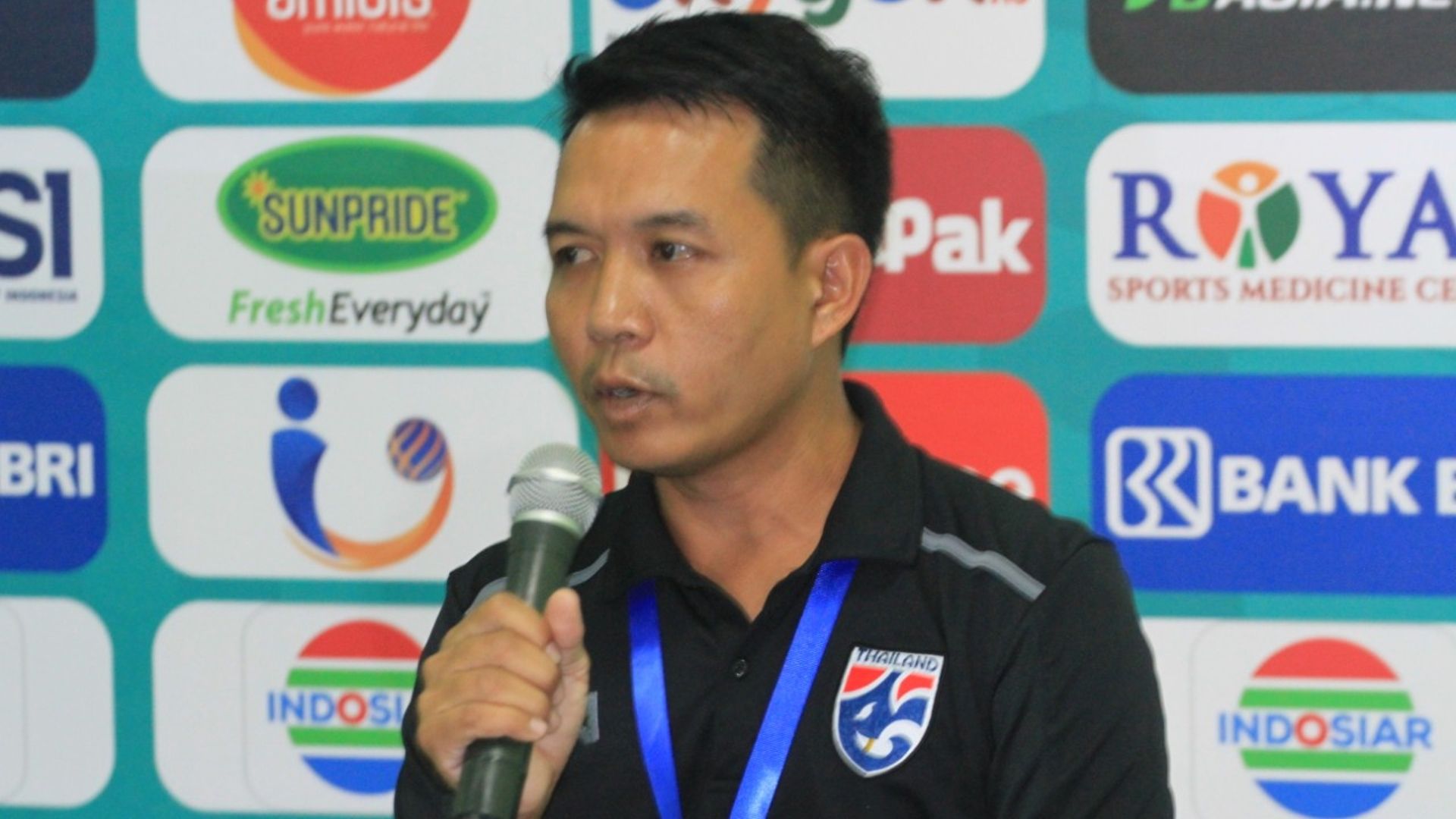 Asisten Pelatih Thailand - Jetnipat Ratchatatoemphon