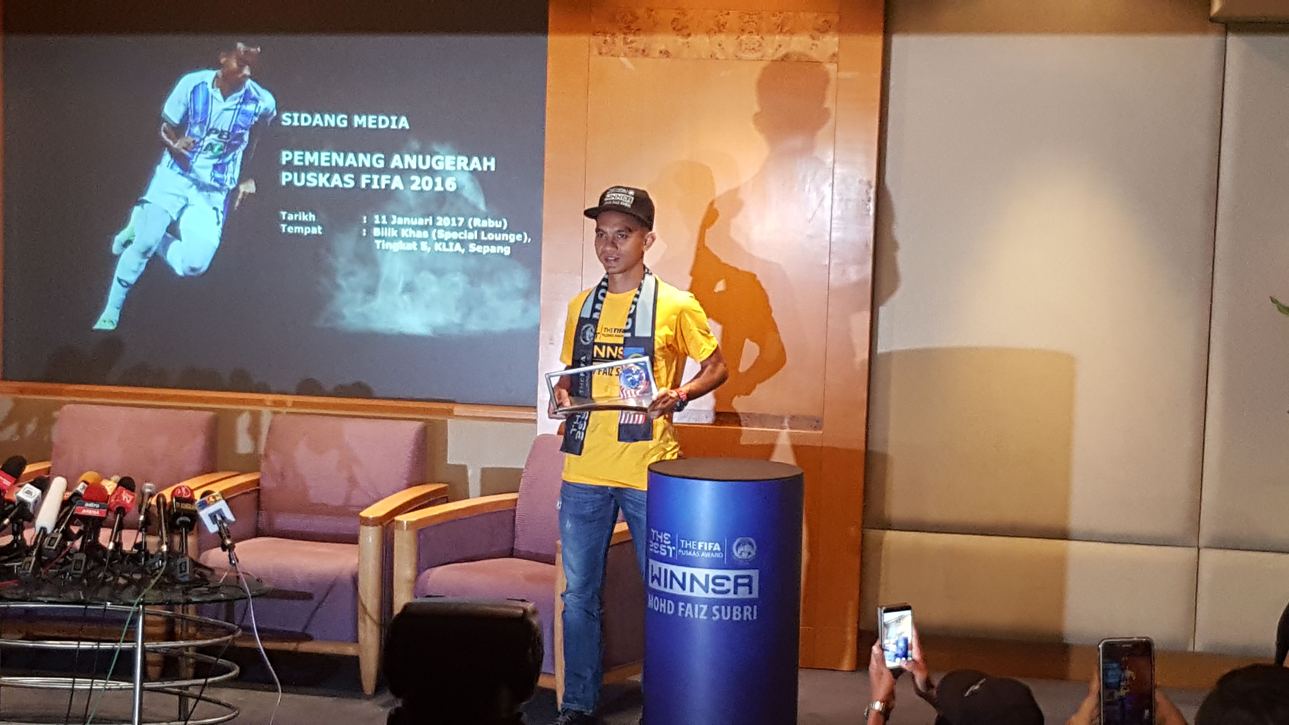 18f6q487vy2fc1ozud8iw110eq