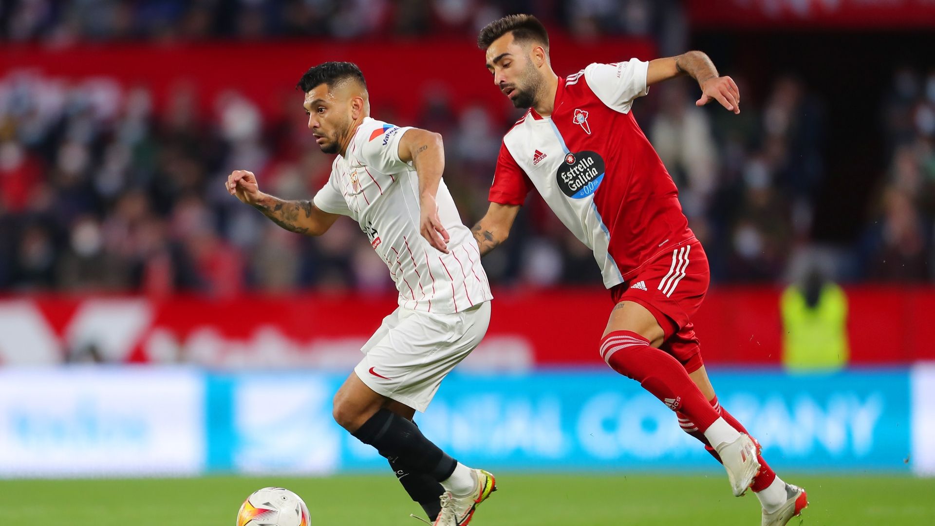 Tecatito Corona Sevilla - Celta de Vigo La Liga