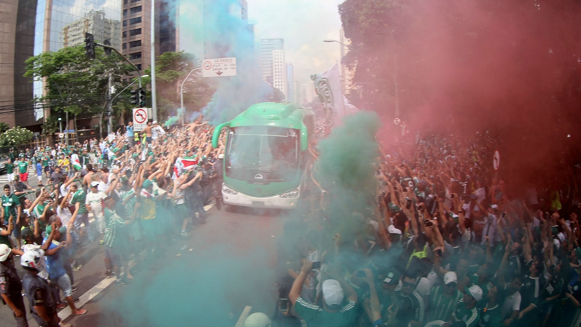 ônibus festa - Palmeiras x Chapecoense - 271116