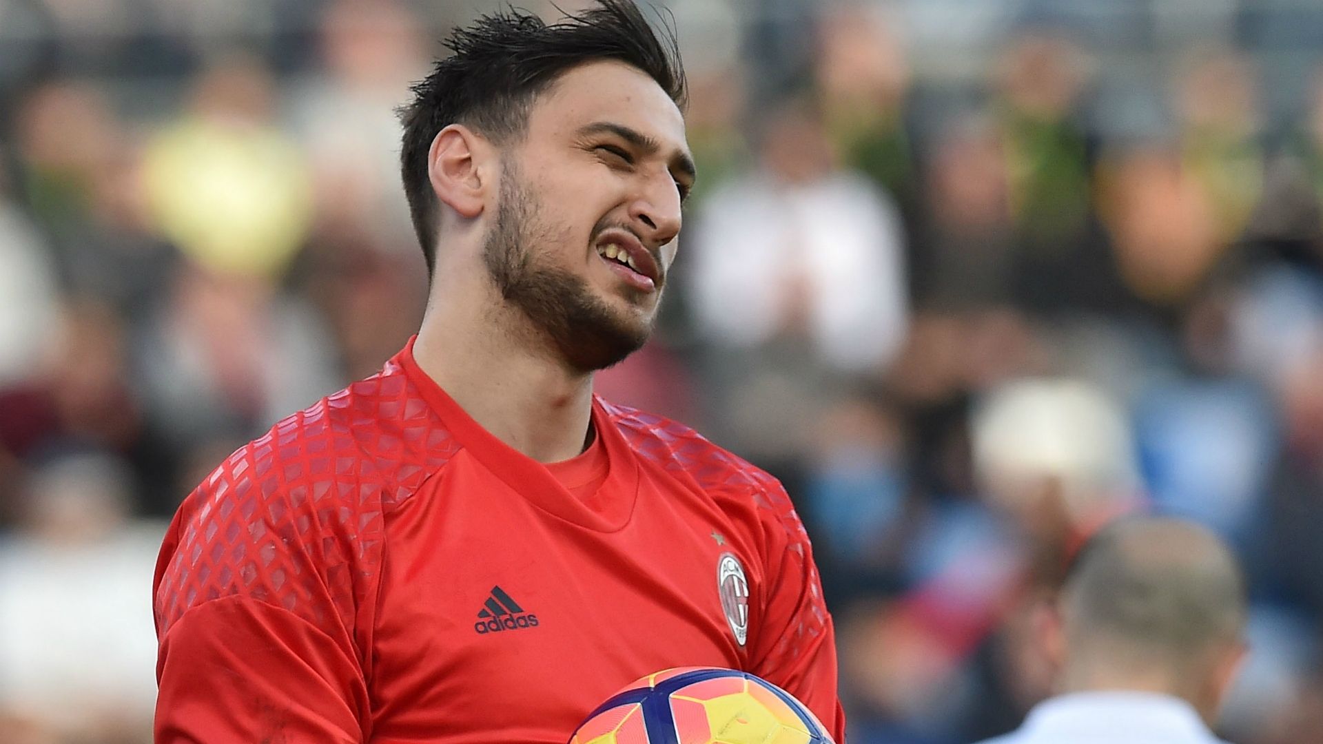 Donnarumma-cropped