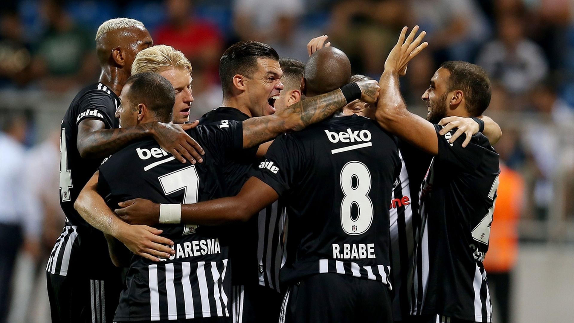 Besiktas goal celebration 8182017