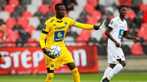 Saturnin Allagbe Niort Ligue 2