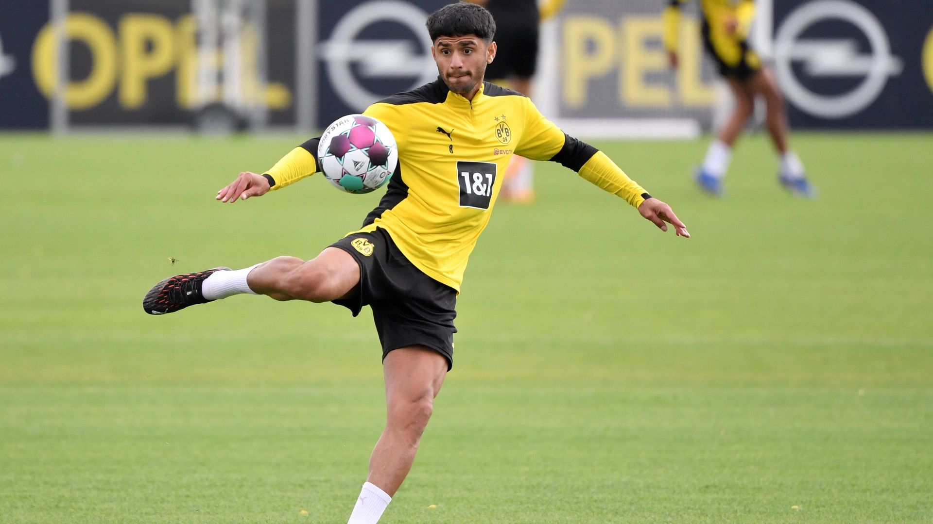 ONLY GERMANY Mahmoud Dahoud Borussia Dortmund 2020