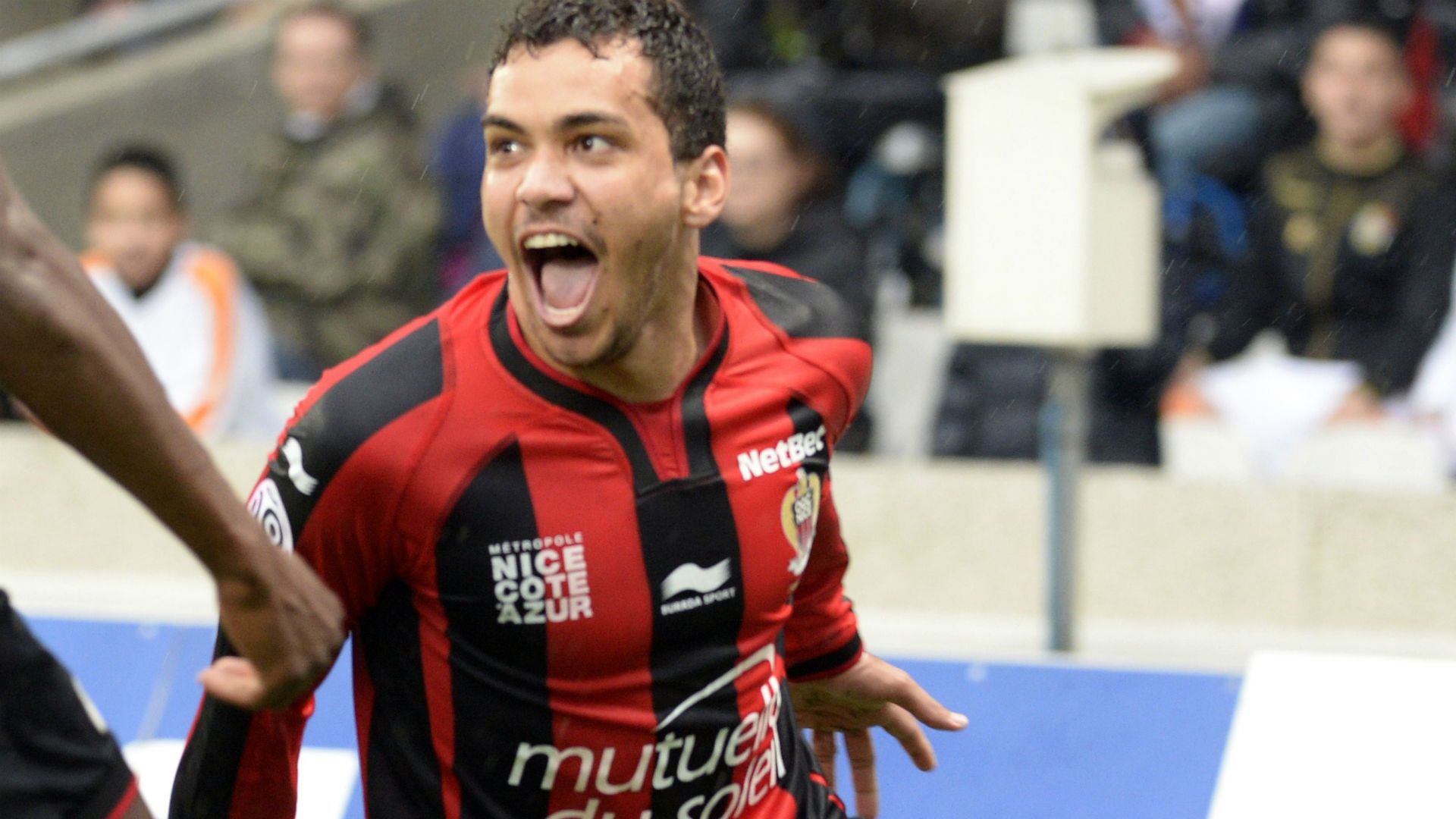 Carlos Eduardo Nice Lyon 03212015