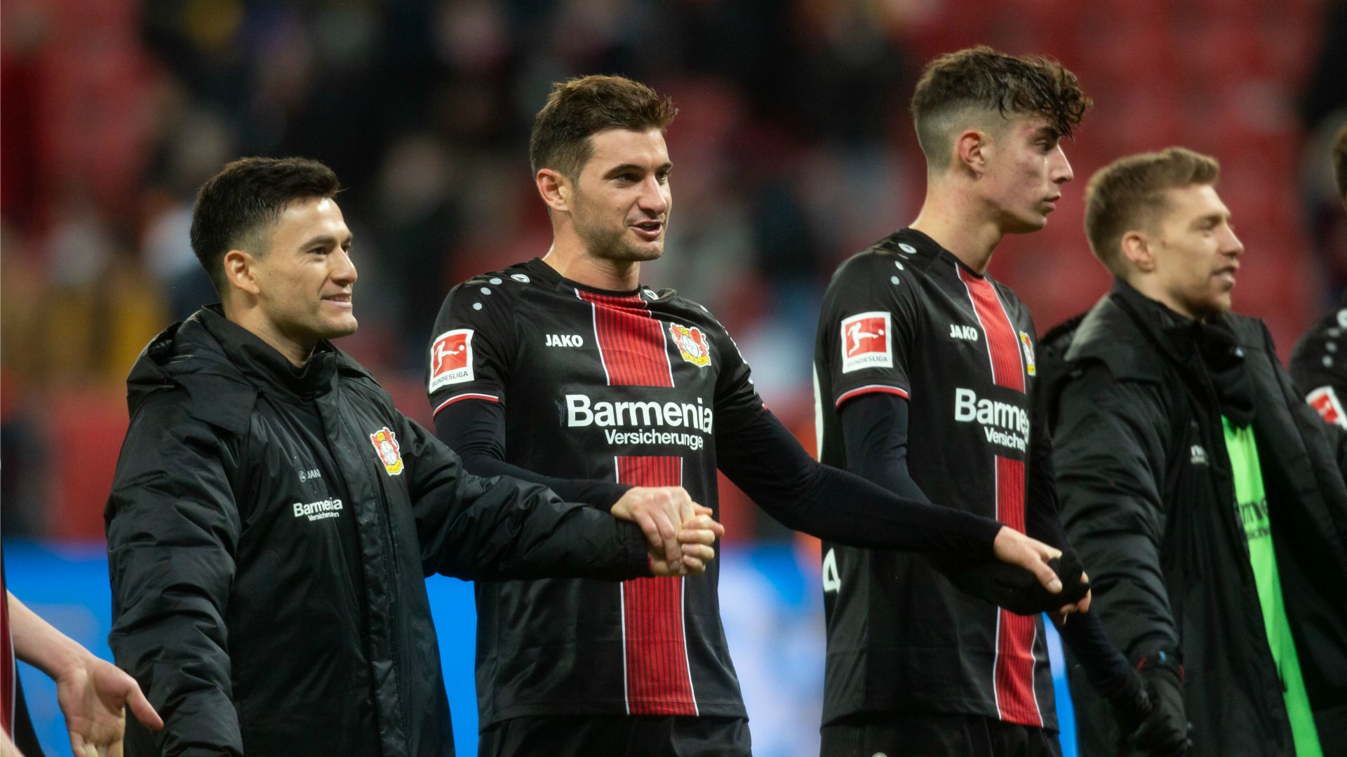 Charles Aránguiz - Lucas Alario