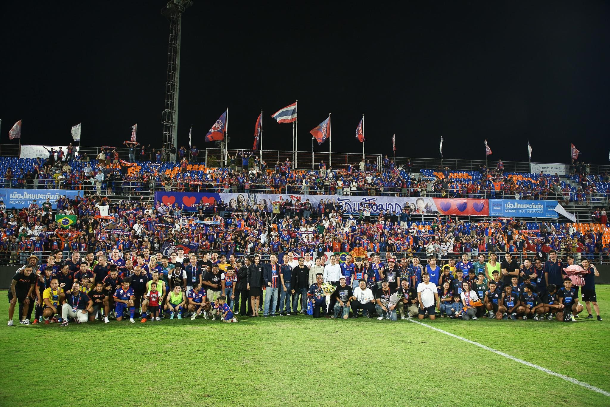 นวลพรรณ ล่ำซำ