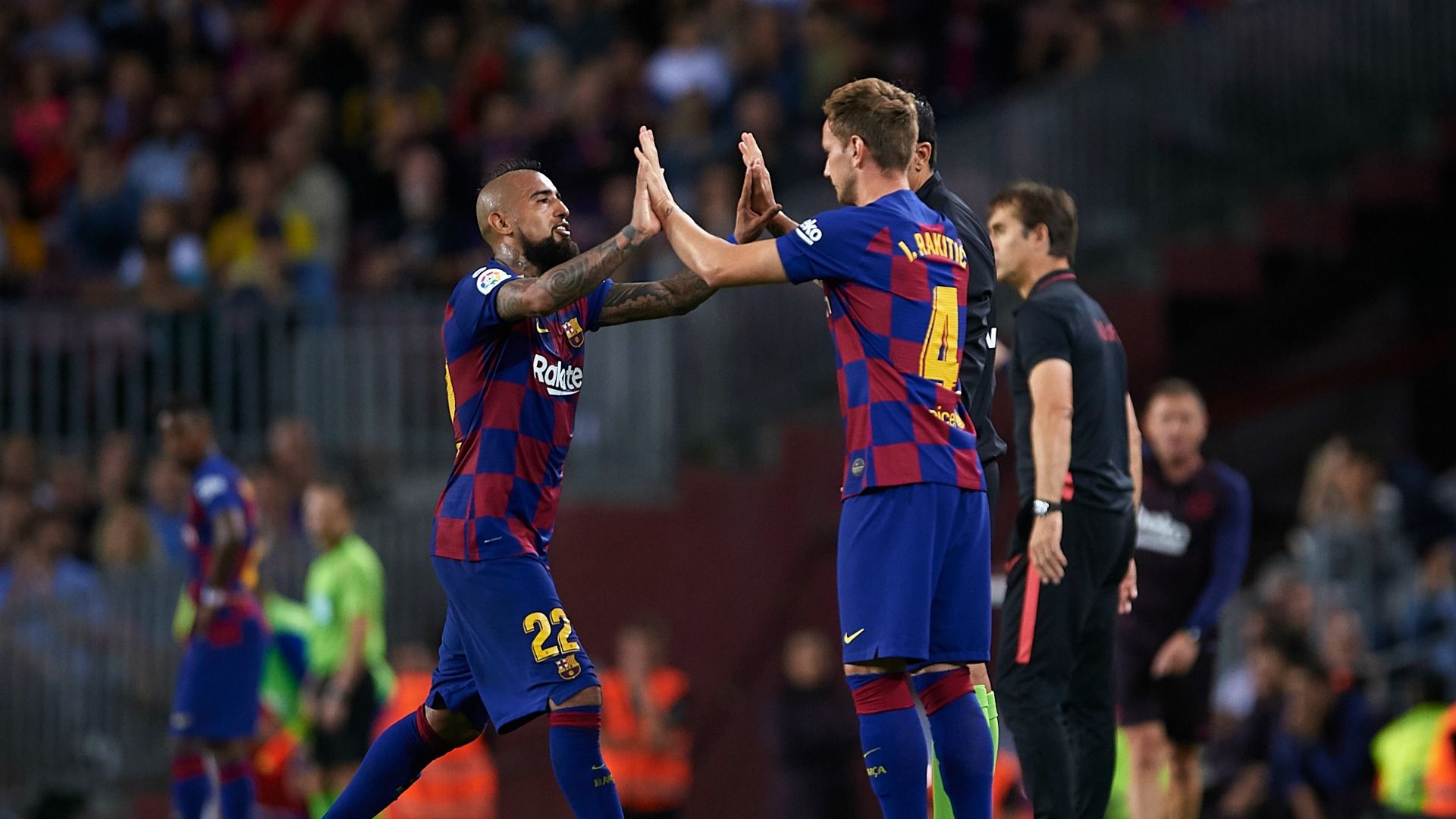 Ivan Rakitic, Arturo Vidal