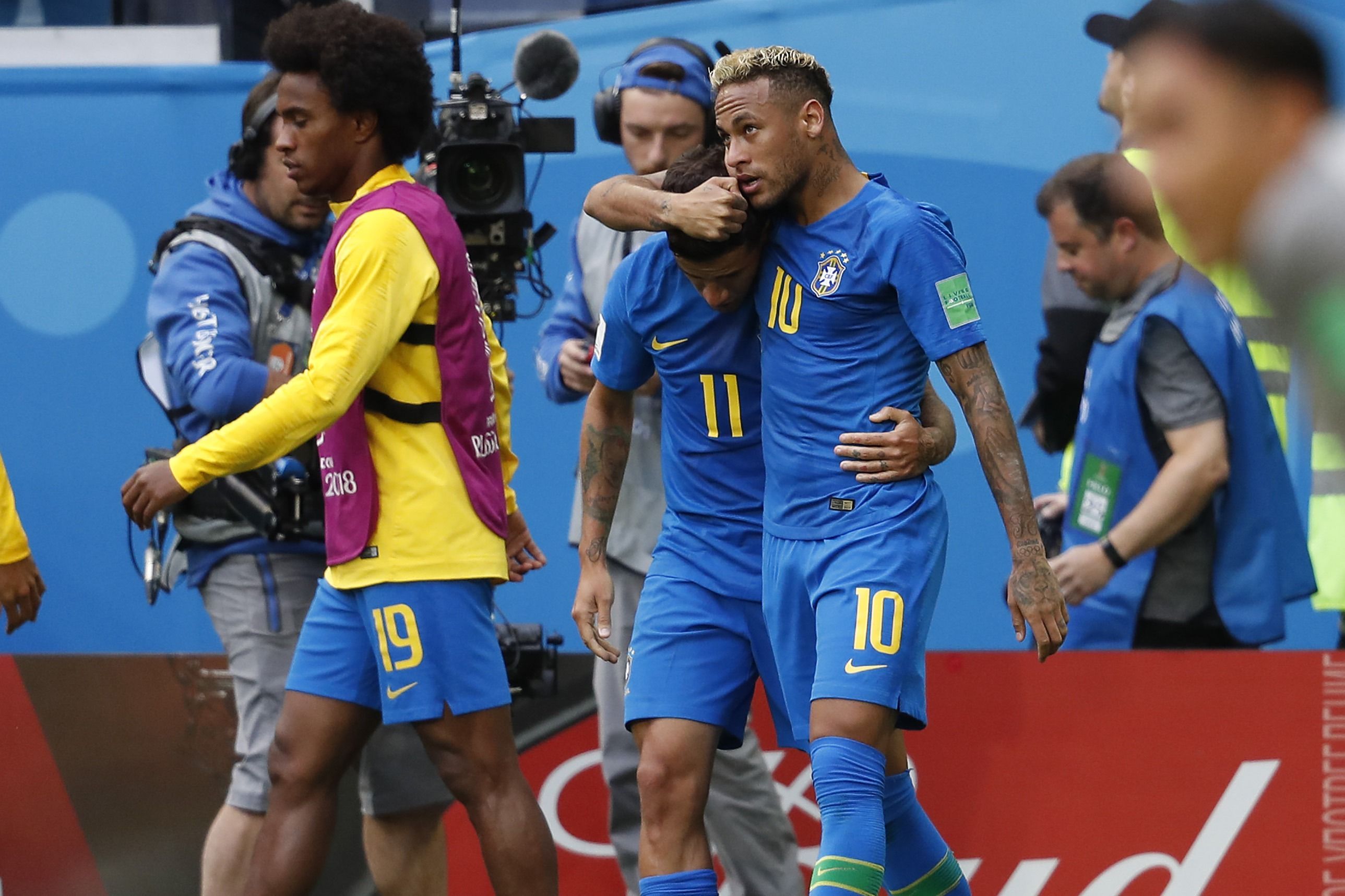 Neymar Coutinho Brazil vs Costa Rica World Cup