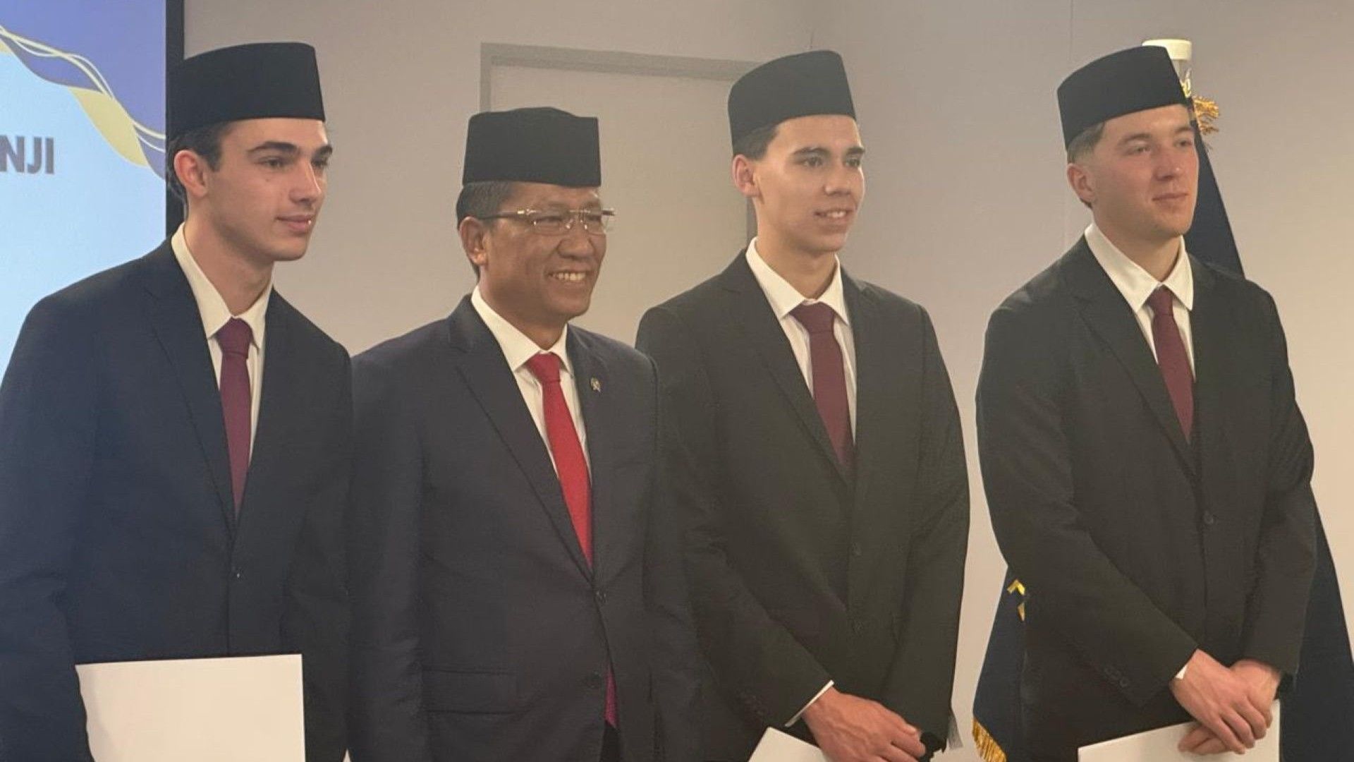 Tim Geypens, Supratman Andi Agtas, Dion Markx, Ole Romeny naturalisasi