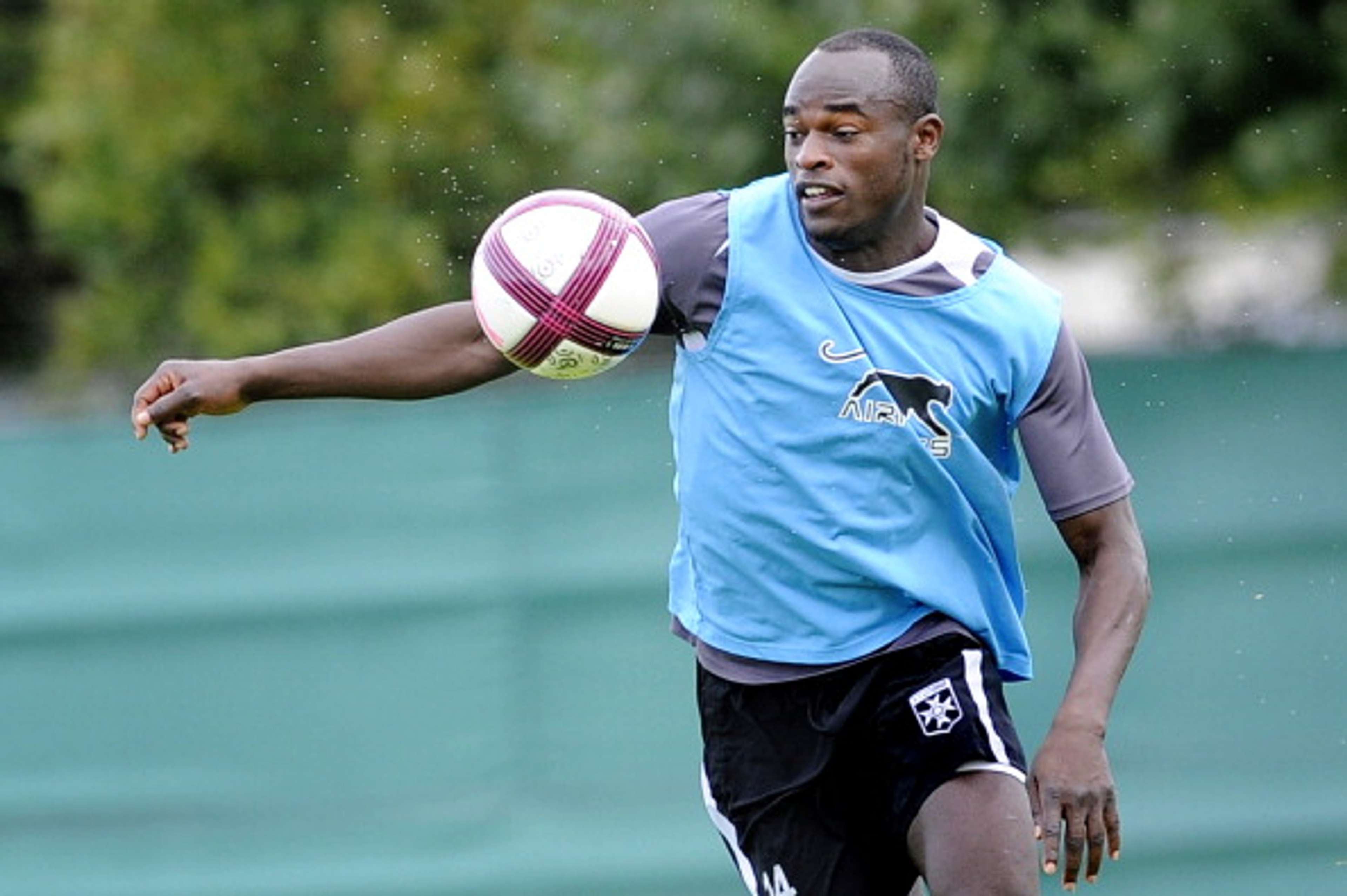 Former Kenyan captain Dennis Oliech is club less with European league set to kick-off in August