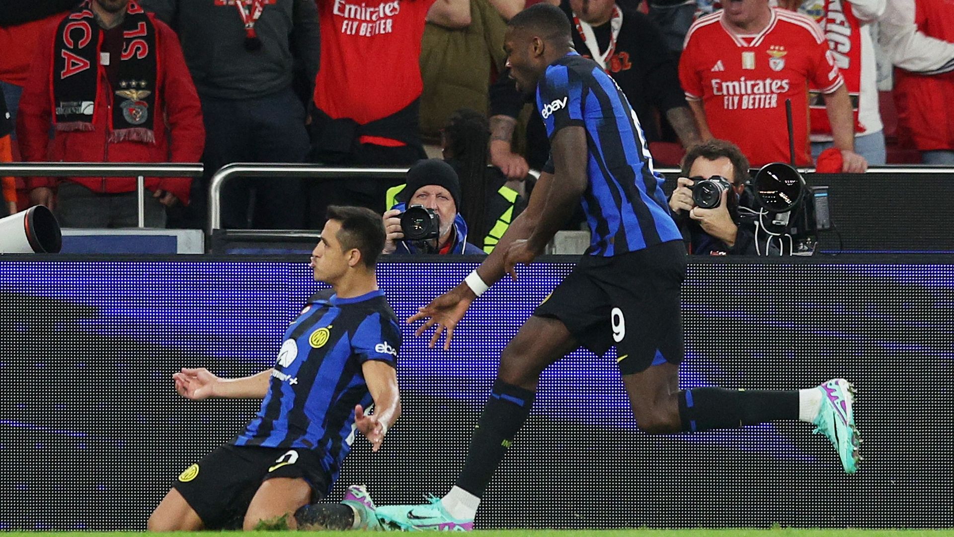 Sanchez Thuram Benfica Inter