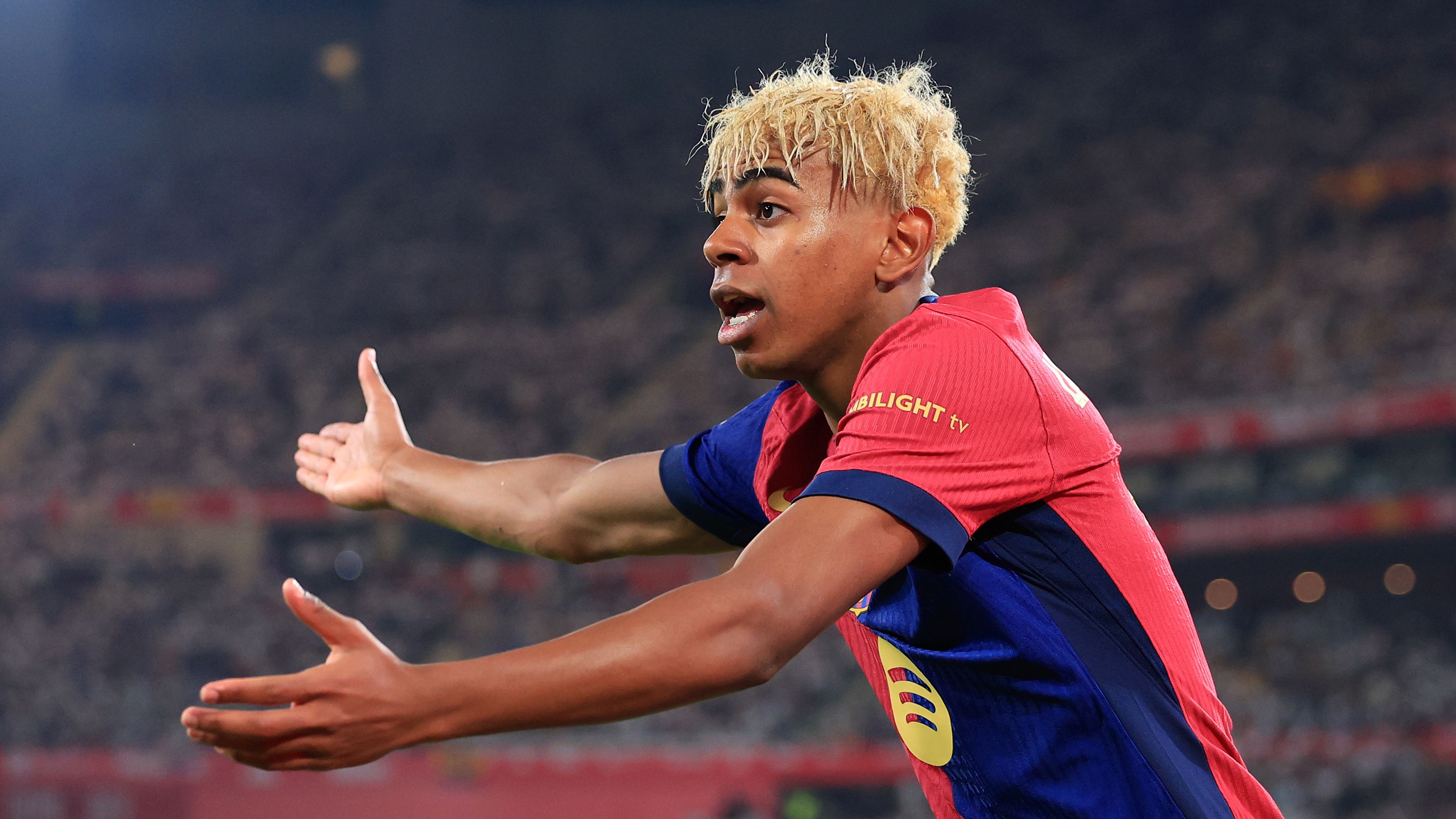 【正規品・レア】バルセロナ ヤマル レアルマドリード エムバペ メッシ ロナウド レアルマドリード – FCバルセロナ: メッシに栄光あれ(2-3)